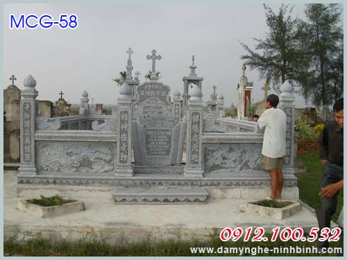 Mộ công giáo 58