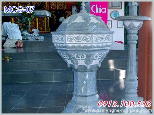 Mộ công giáo 07